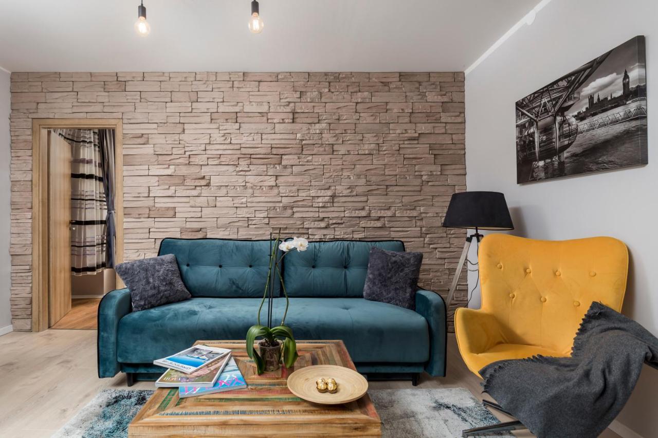 4 Season Apartments 리예카 외부 사진